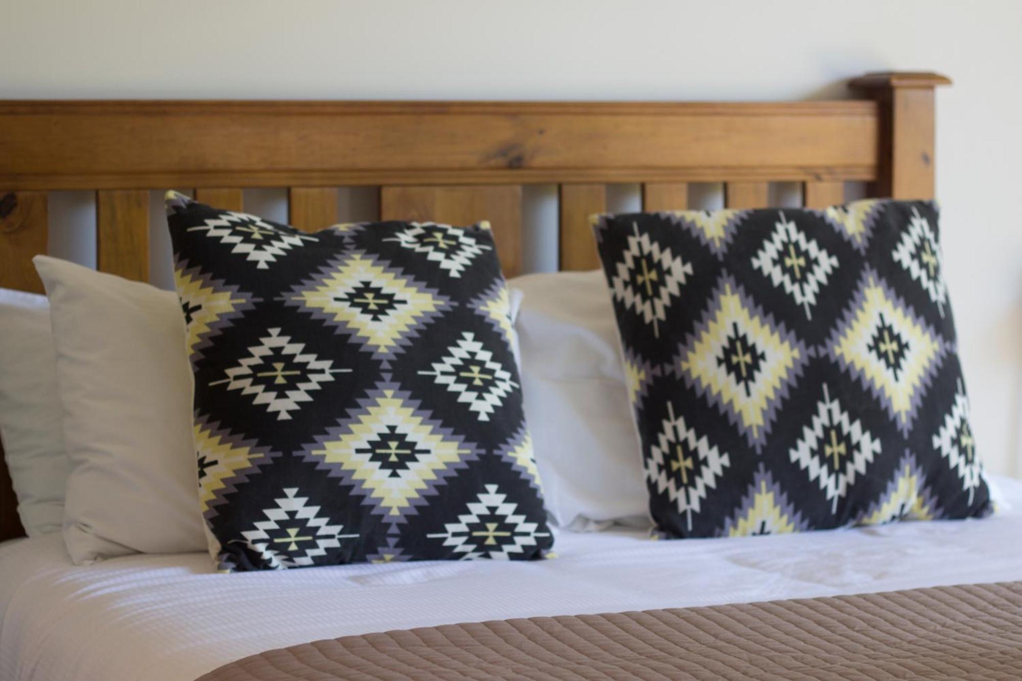 Aston Norwood Chalets Upper Hutt Bagian luar foto