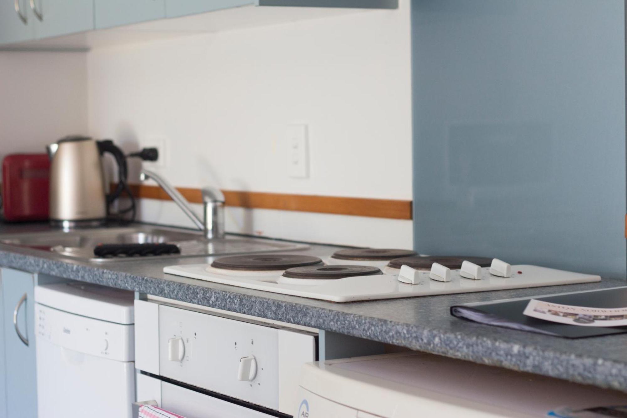 Aston Norwood Chalets Upper Hutt Bagian luar foto