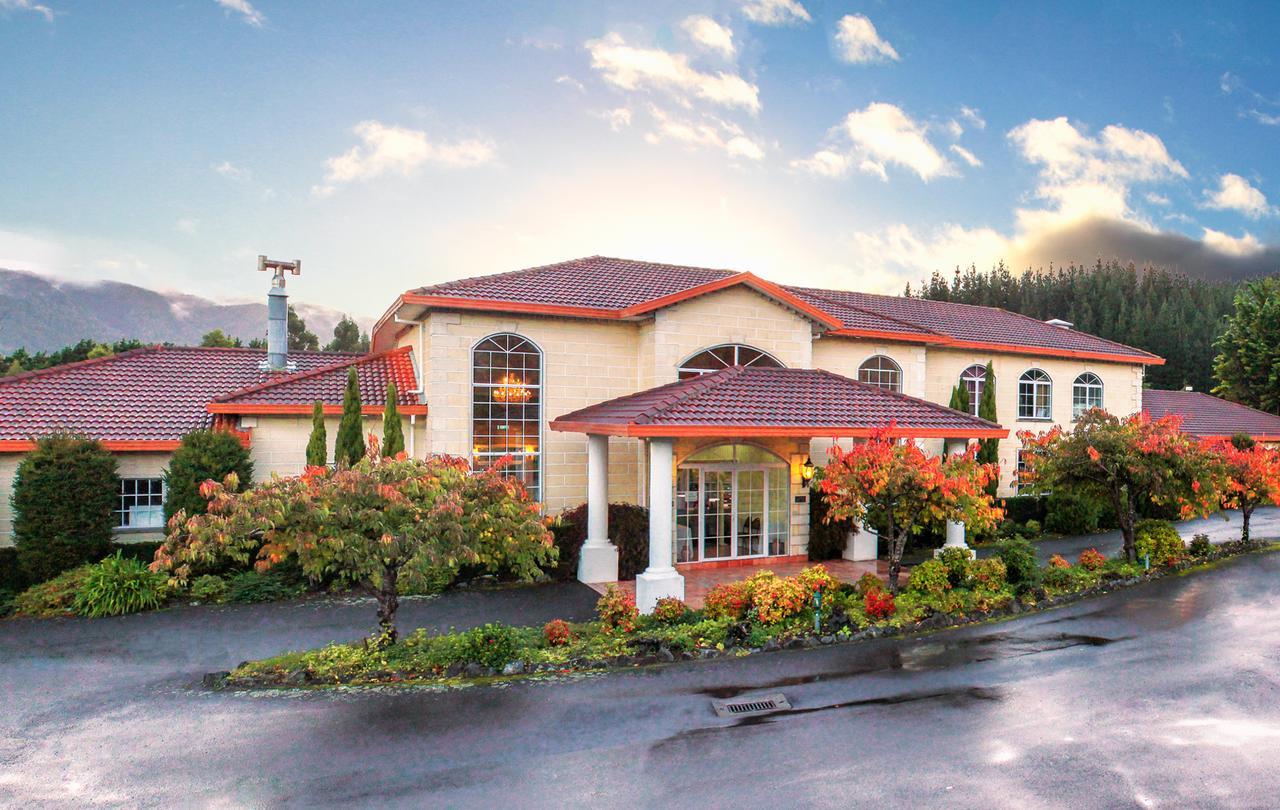 Aston Norwood Chalets Upper Hutt Bagian luar foto